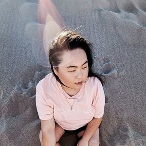 Meet your Posher, Uyen